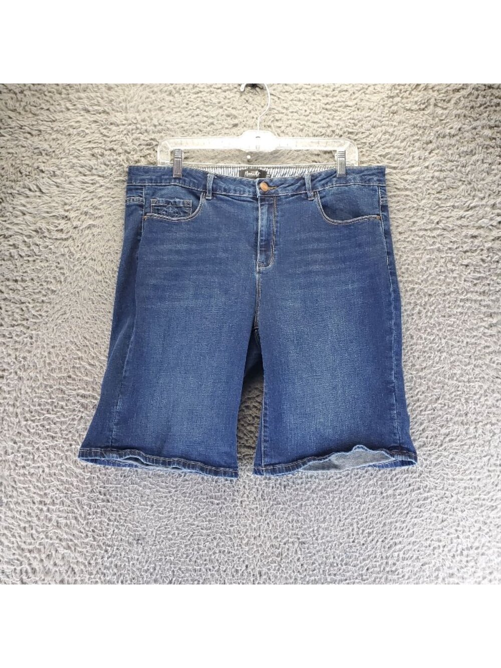 Nanette Shorts Womens Size 14W Blue Denim 5-Pocket Mid-Rise Stretch Cotton